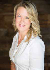 Dr. Nicole Dahlkemper of Water’s Edge Dentistry