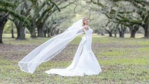 A bride at Springfield Plantation in her bridal dress